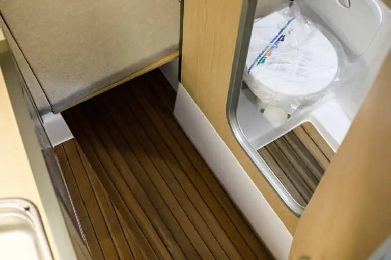 MARINELLO 26 CABIN
